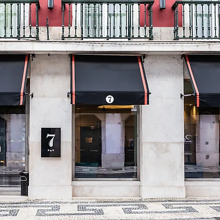 Szálloda The 7 Hotel, Suites, & 3*