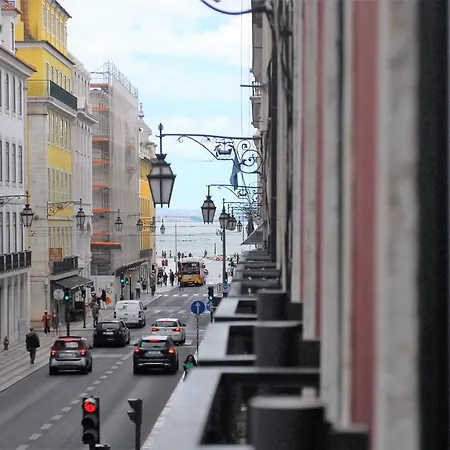 The 7 Hotel, Suites, & Hotell Lisboa