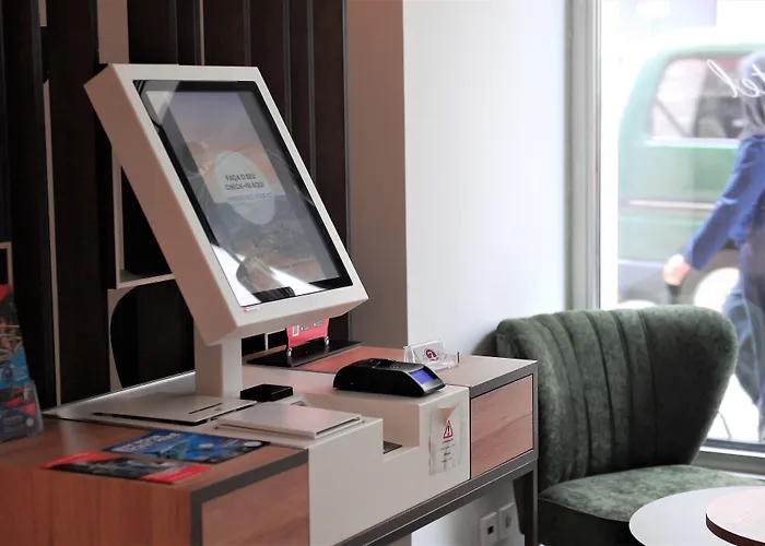 The 7 Hotel, Suites, &