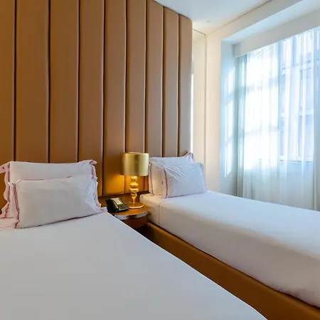 Hotel The 7 Hotel, Suites, &