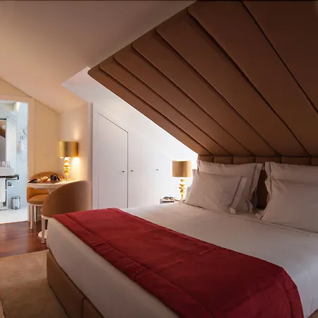 The 7 Hotel, Suites, & ホテル