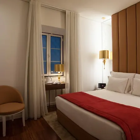 The 7 Hotel, Suites, & ホテル 3*