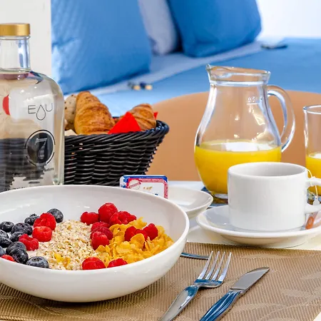 The 7 Hotel, Suites, & 3* Lisboa