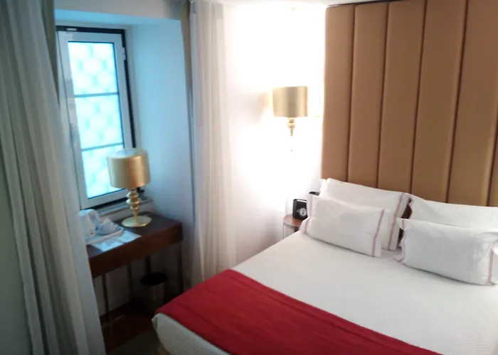 Hotel The 7 Hotel, Suites, &