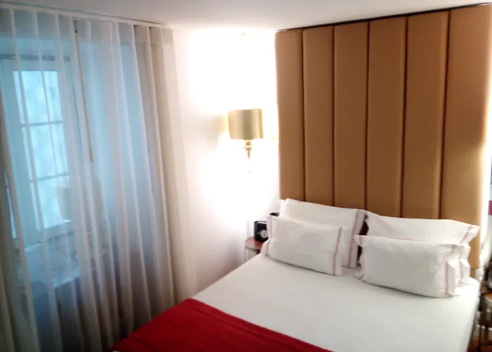 Hotel The 7 Hotel, Suites, & Lisbon