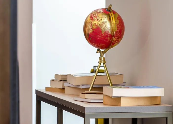 The 7 Hotel, Suites, & Hotel