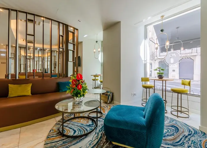 The 7 Hotel, Suites, & Hotel