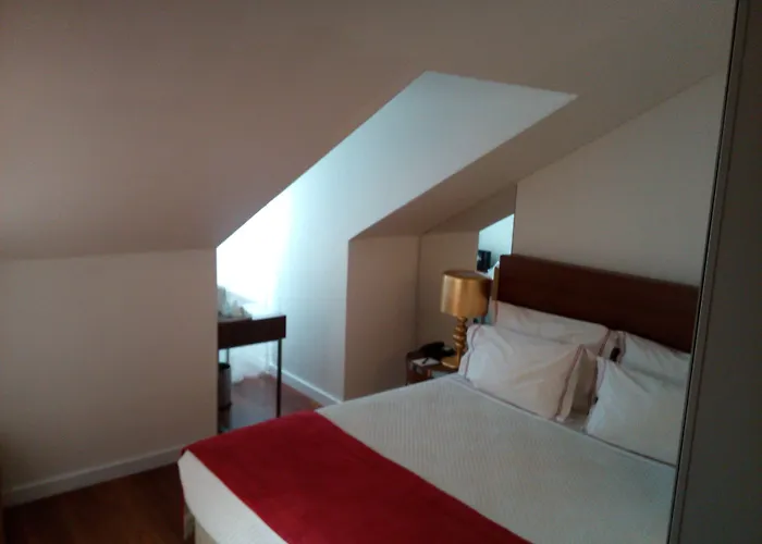 The 7 Hotel, Suites, &