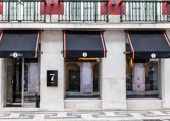 Hotel The 7 Hotel, Suites, & 3*