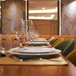 ホテル The 7 Hotel, Suites, & リスボン
