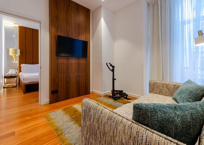 Hotel The 7 Hotel, Suites, &