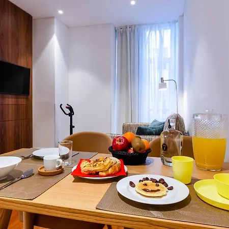 The 7 Hotel, Suites, & 3* Lissabon