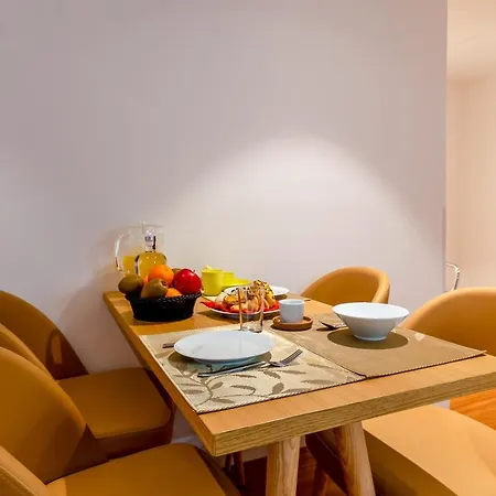 The 7 Hotel, Suites, & 3* Lisbona